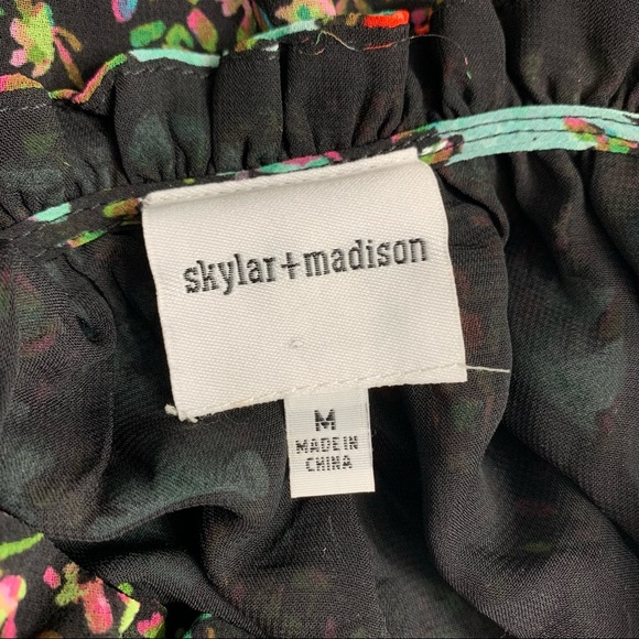 Skylar + Madison Mixed Berries Floral Smocked Mini Dress Size Medium - Picture 12 of 13